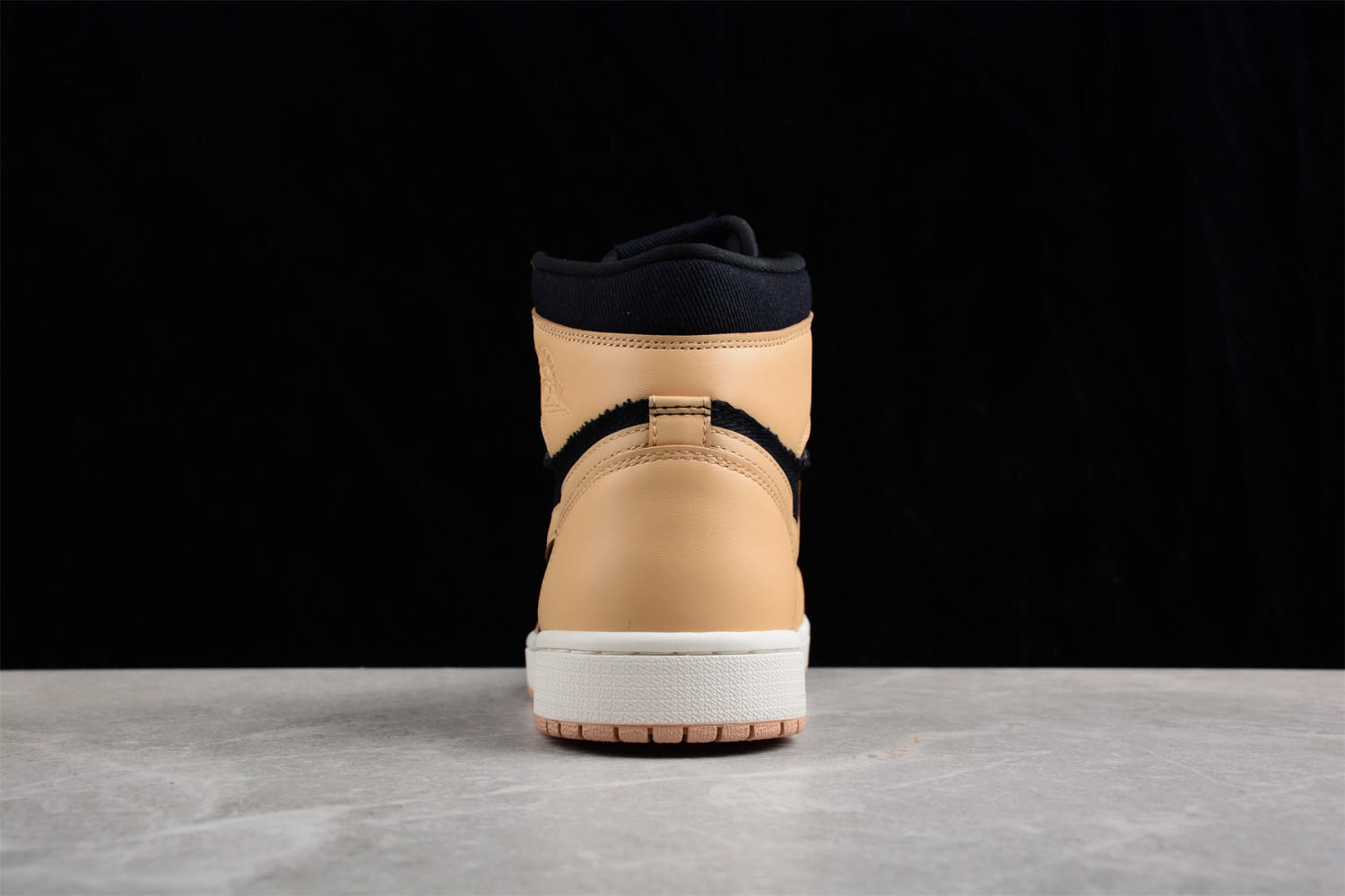 Jordan 1 Retro High OG Heirloom 555088-202
