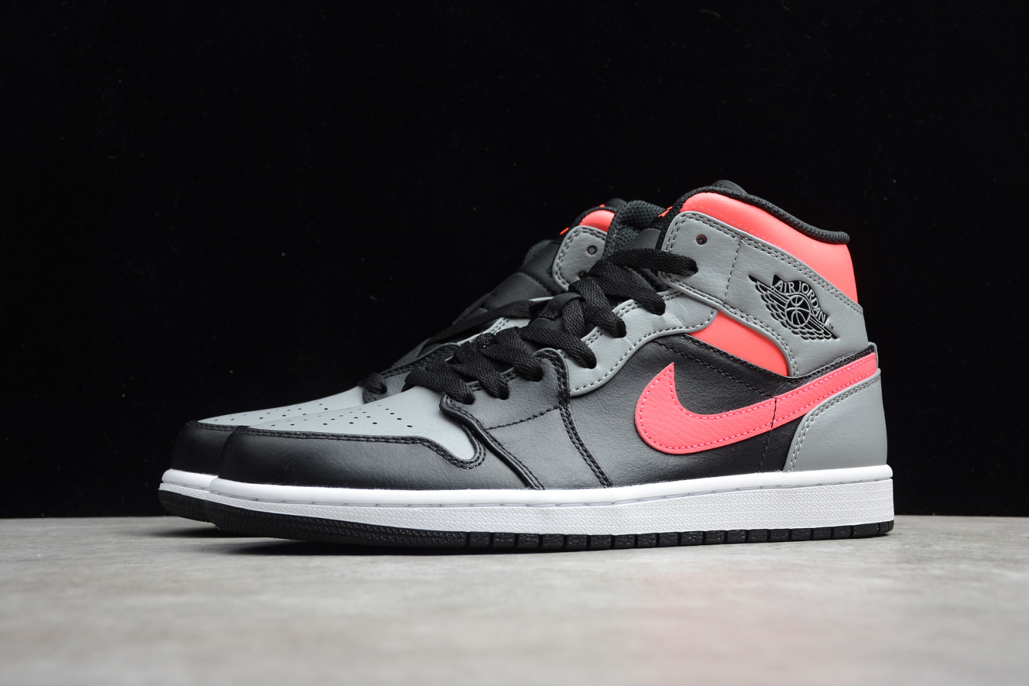 Jordan 1 Mid Pink Shadow 554724-059