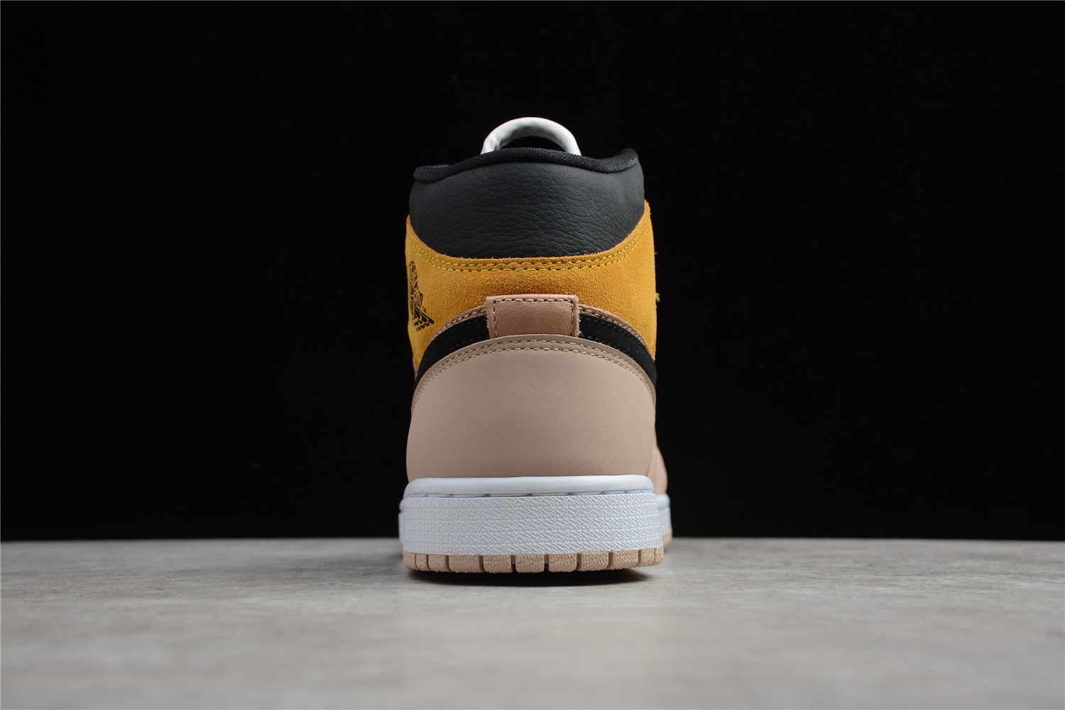 Jordan 1 Mid SE Particle Beige (W) DD2224-200