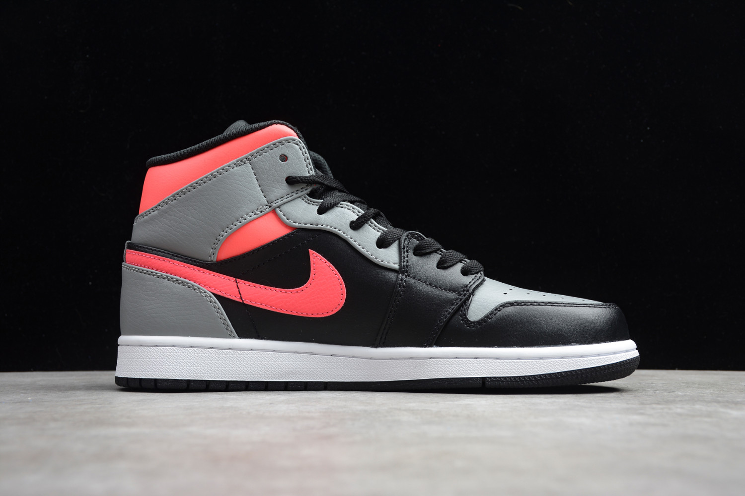 Jordan 1 Mid Pink Shadow 554724-059
