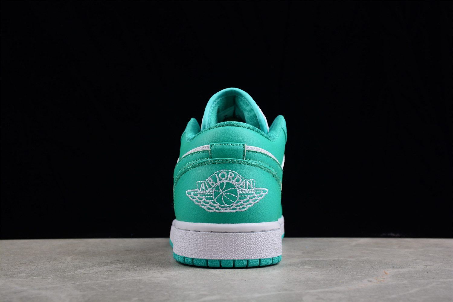 Jordan 1 Low New Emerald (W) DC0774-132