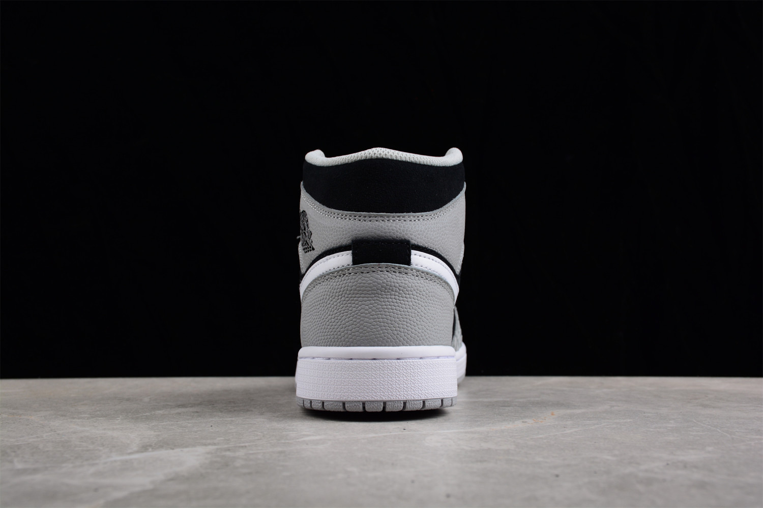 Jordan 1 Mid SE Elephant Print 554725-051