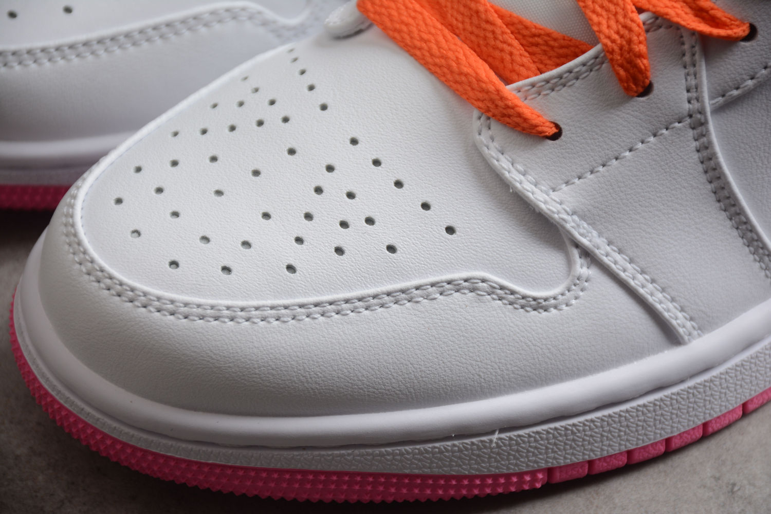 Jordan 1 Low Pinksicle Orange (GS) DR9498-168