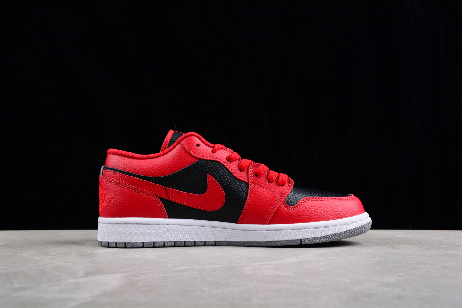 Jordan 1 Low SE Homage Split Gym Red Cement Grey (W) DR0502-600