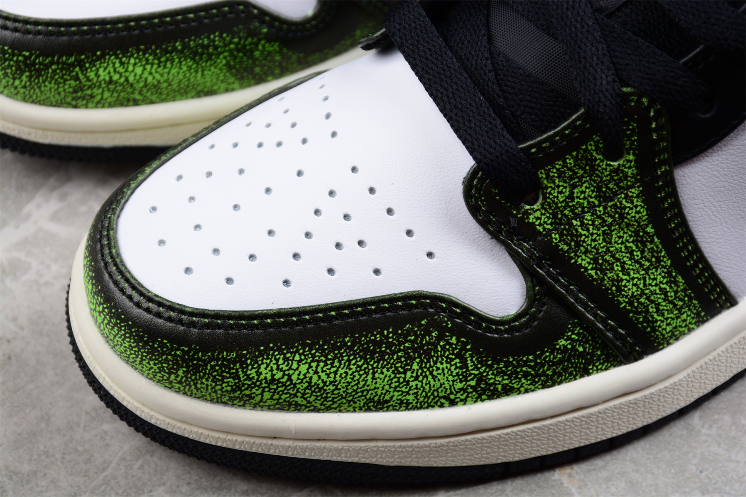 Jordan 1 Low Wear Away Electric Green (GS) DO8244-003