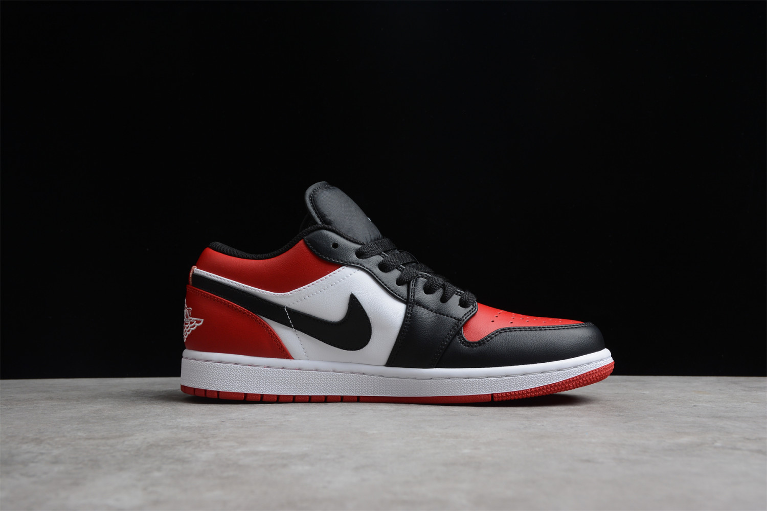 Jordan 1 Low Bred Toe 553558-612