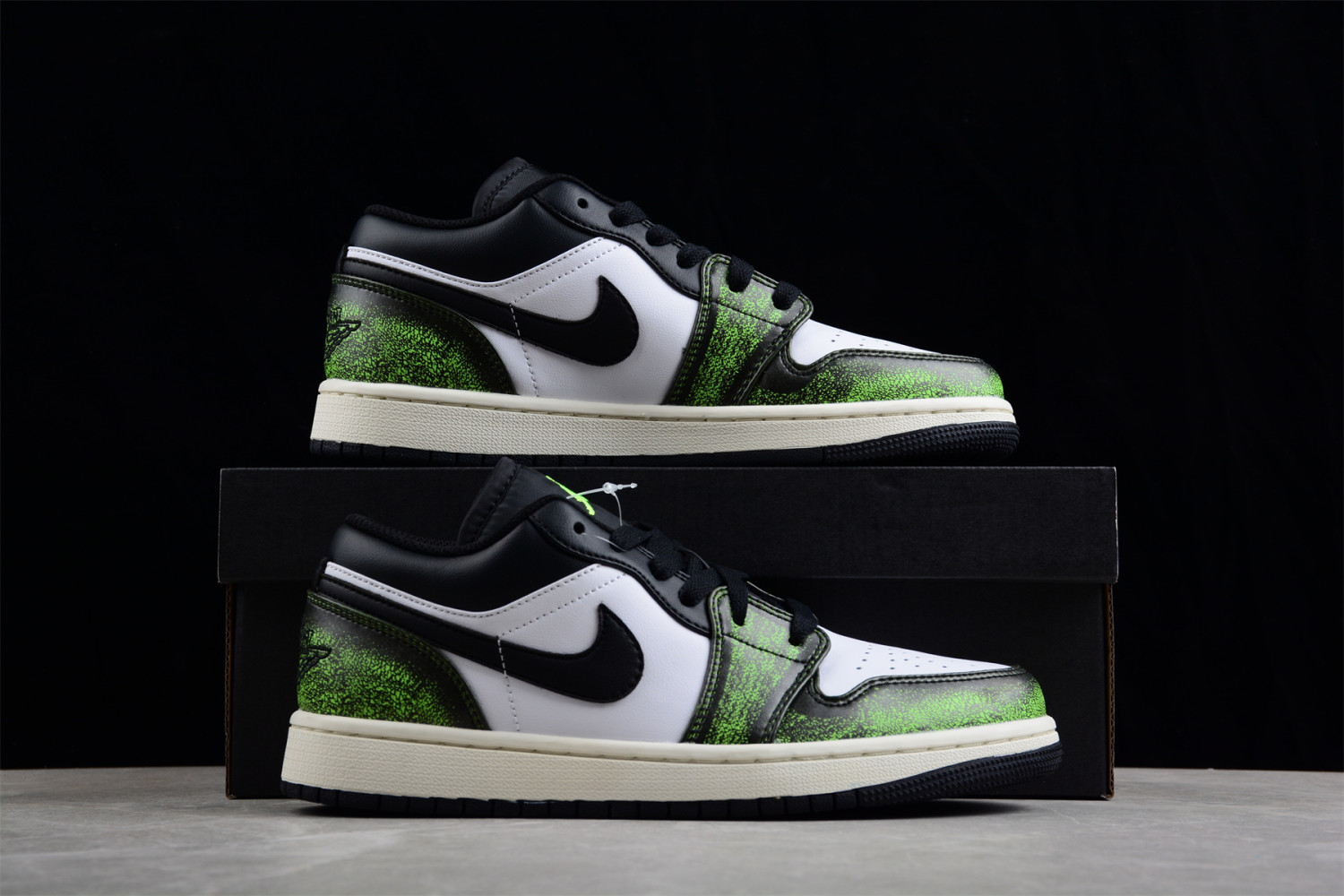 Jordan 1 Low Wear Away Electric Green (GS) DO8244-003