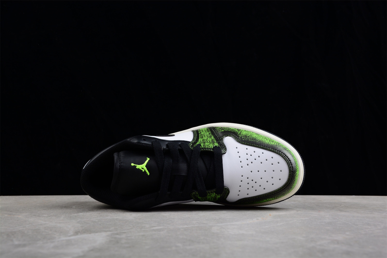 Jordan 1 Low Wear Away Electric Green (GS) DO8244-003
