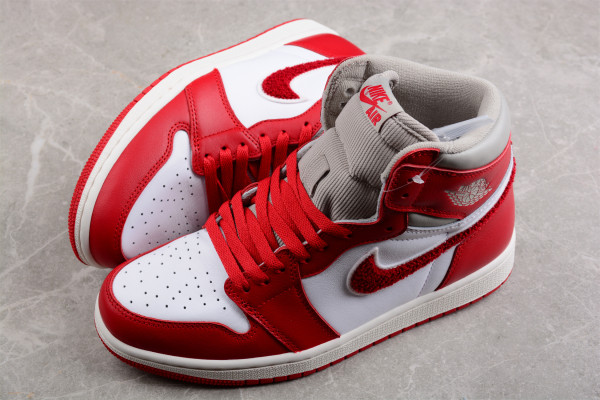 Jordan 1 Retro High OG Varsity Red (W) DJ4891-061