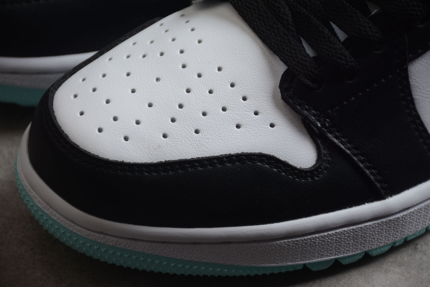 Jordan 1 Retro Low Golf Copa DD9315-114