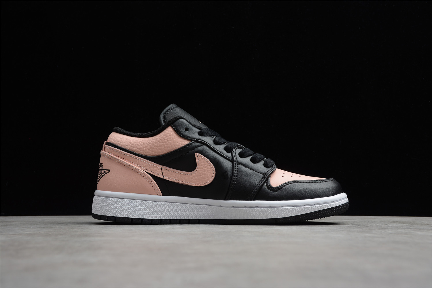 Jordan 1 Low Crimson Tint 553558-034