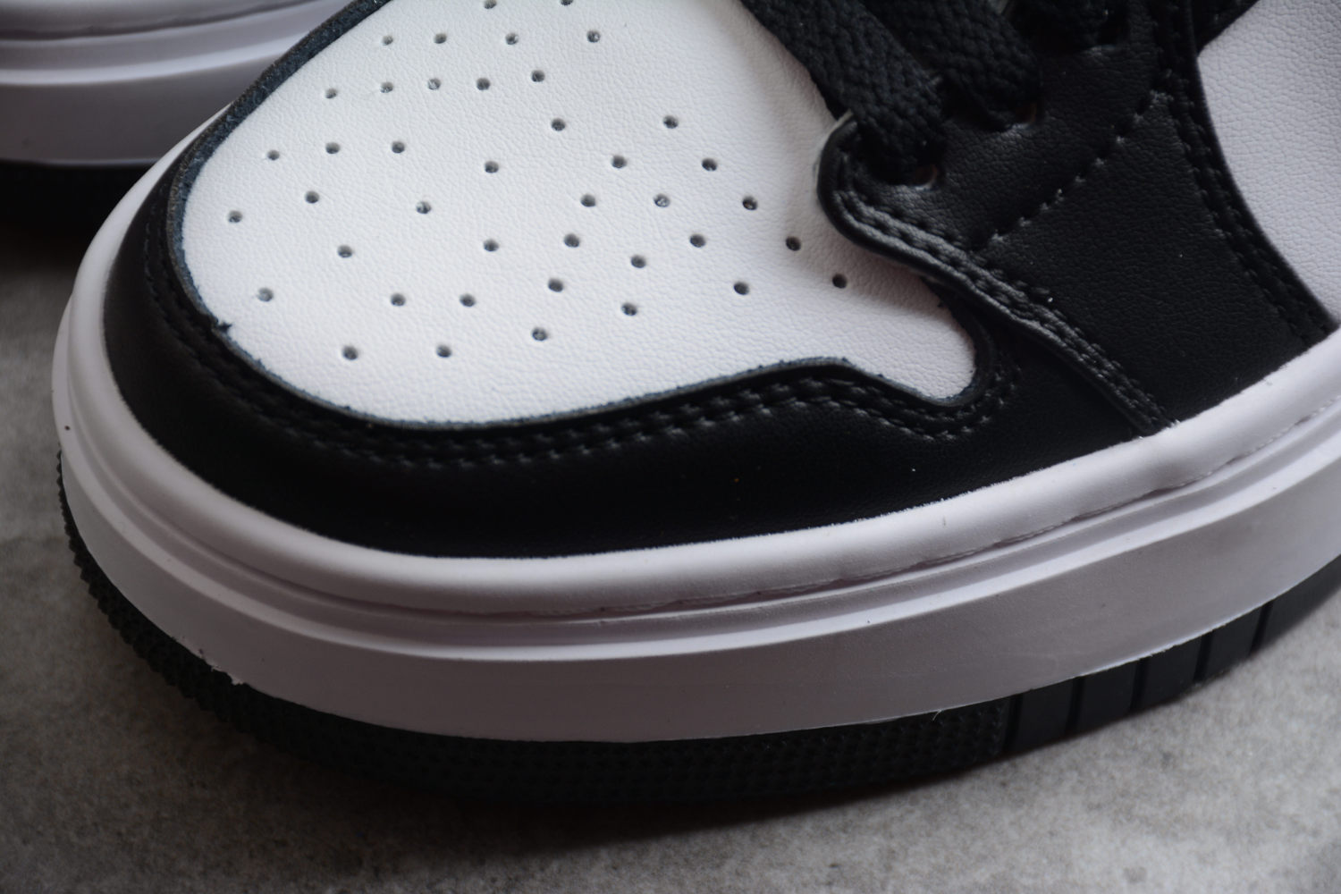 Jordan 1 Elevate Low Black White (W) DH7004-101