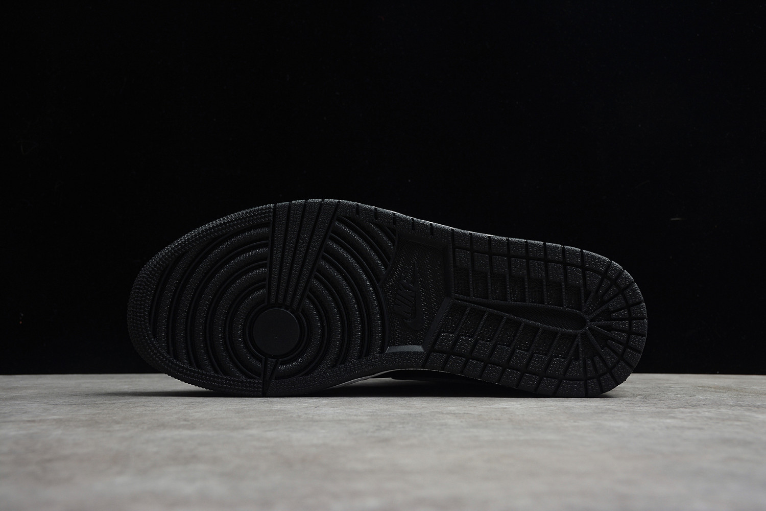 Jordan 1 Retro High Shadow 2.0 555088-035