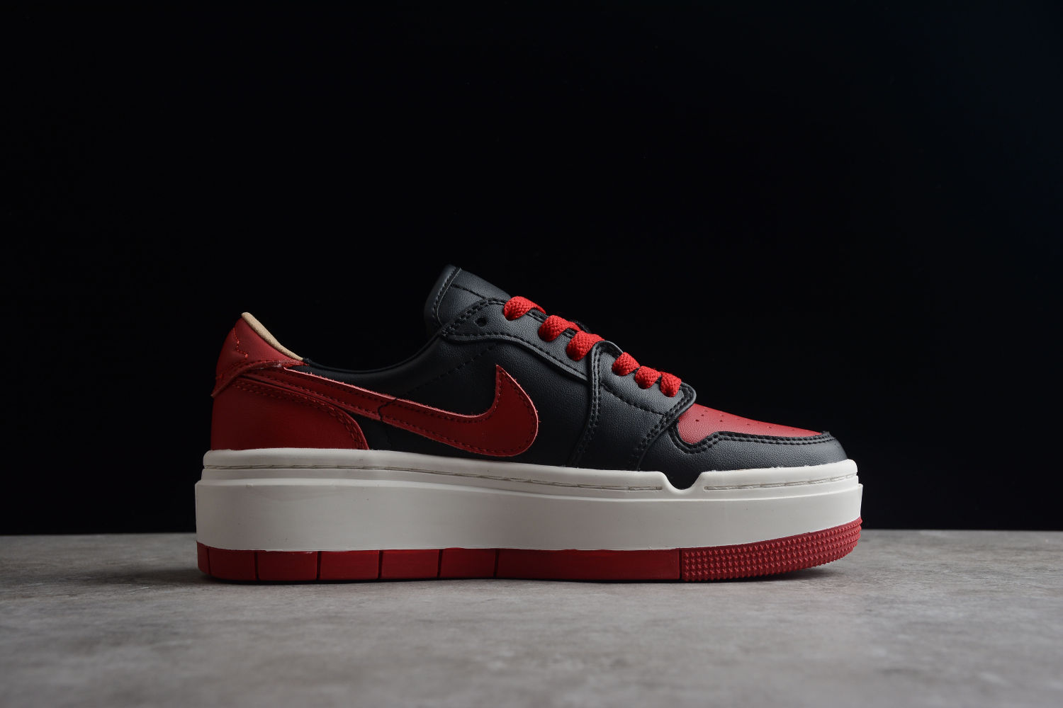 Jordan 1 Elevate Low SE Bred (W) DQ1823-006