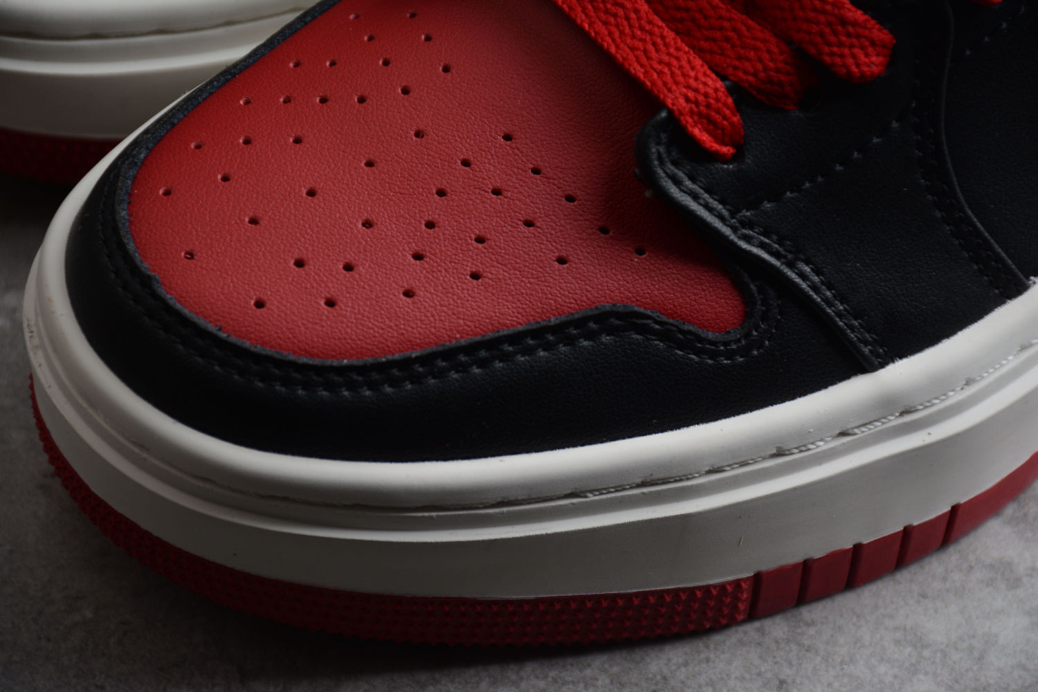 Jordan 1 Elevate Low SE Bred (W) DQ1823-006