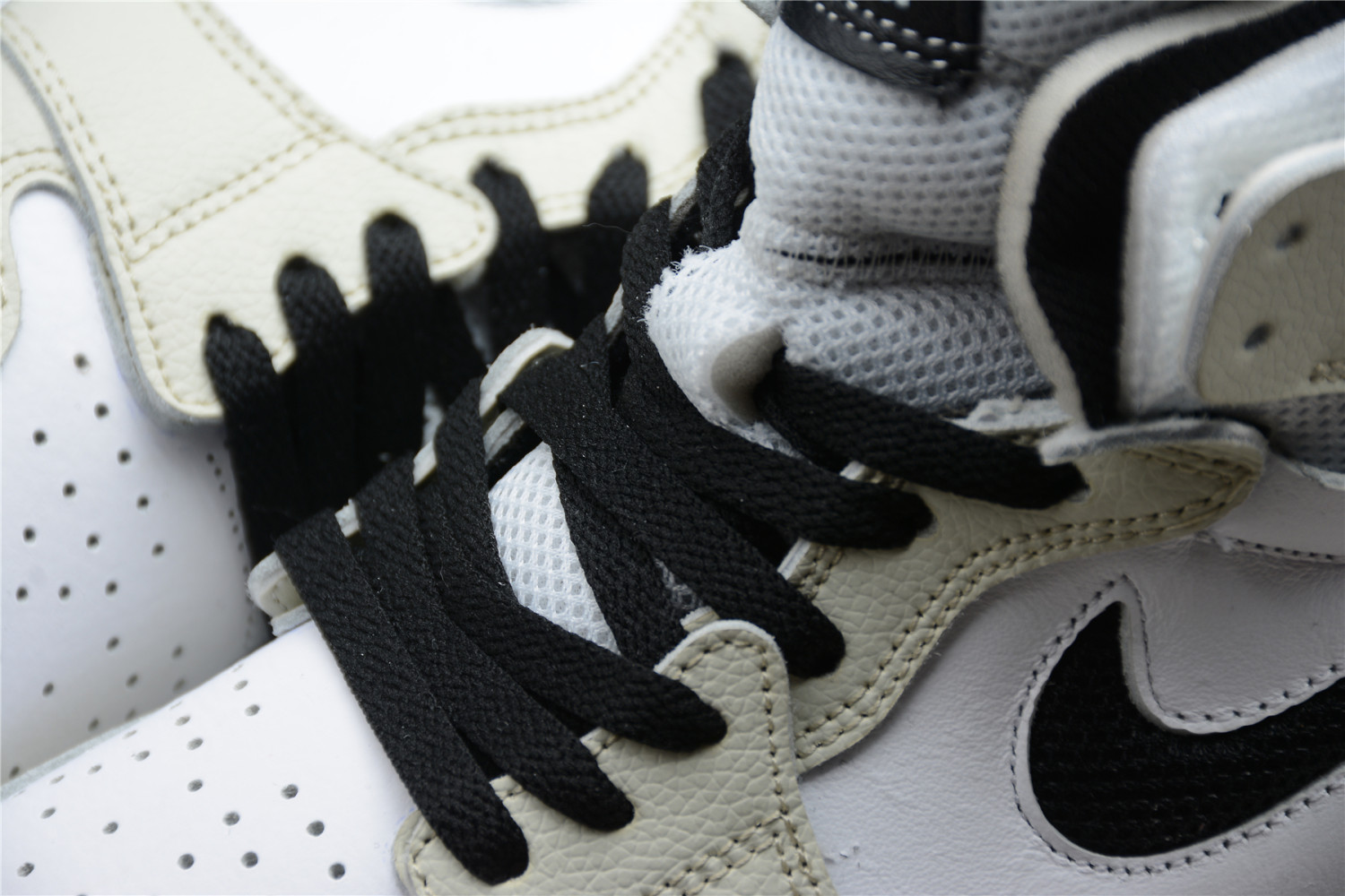Jordan 1 High Zoom Air CMFT Sail (W) CT0979-002