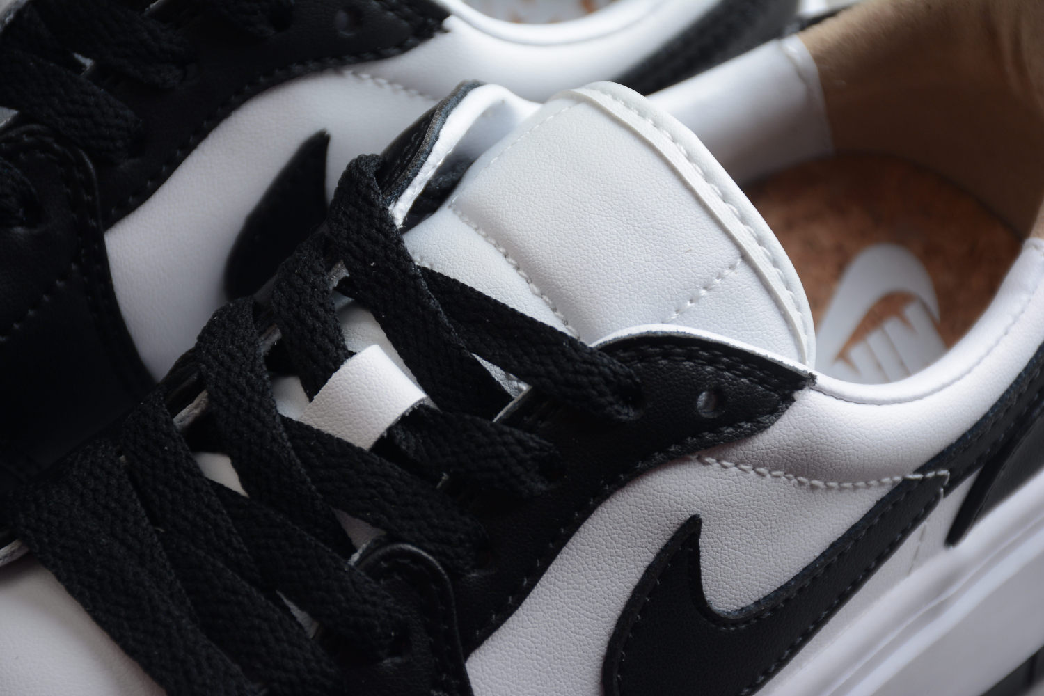 Jordan 1 Elevate Low Black White (W) DH7004-101