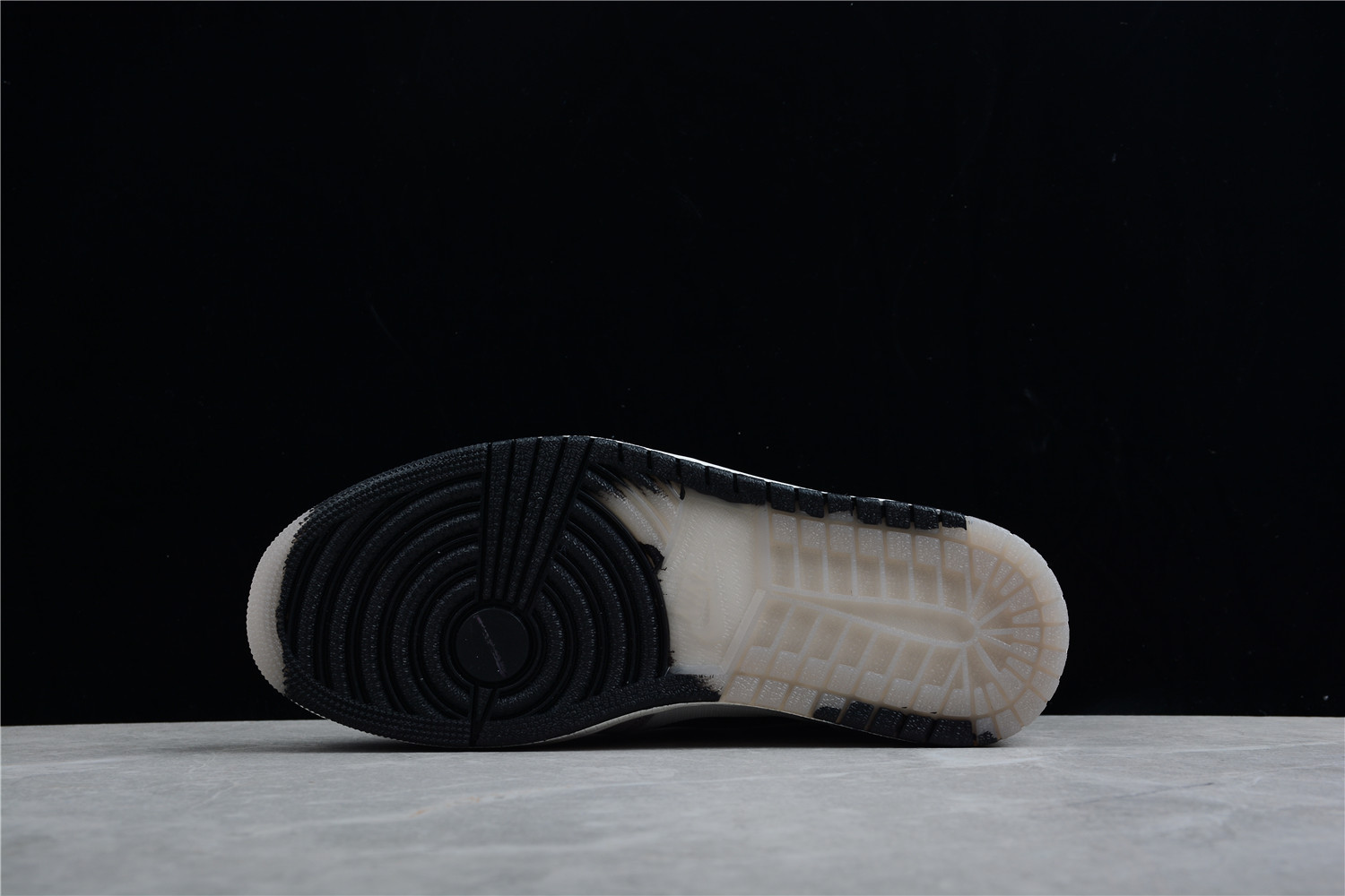 Jordan 1 High Element Gore-Tex Light Bone DB2889-100