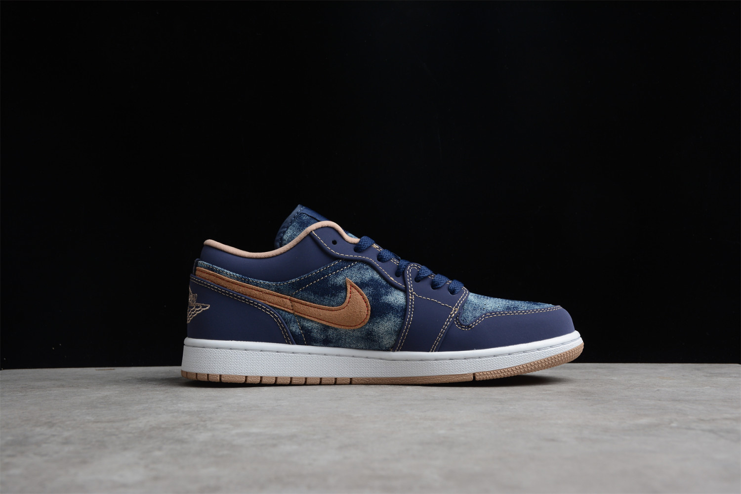 Jordan 1 Low SE Denim DH1259-400