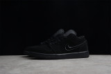 Jordan 1 Low Triple Black (2019) 553558-056