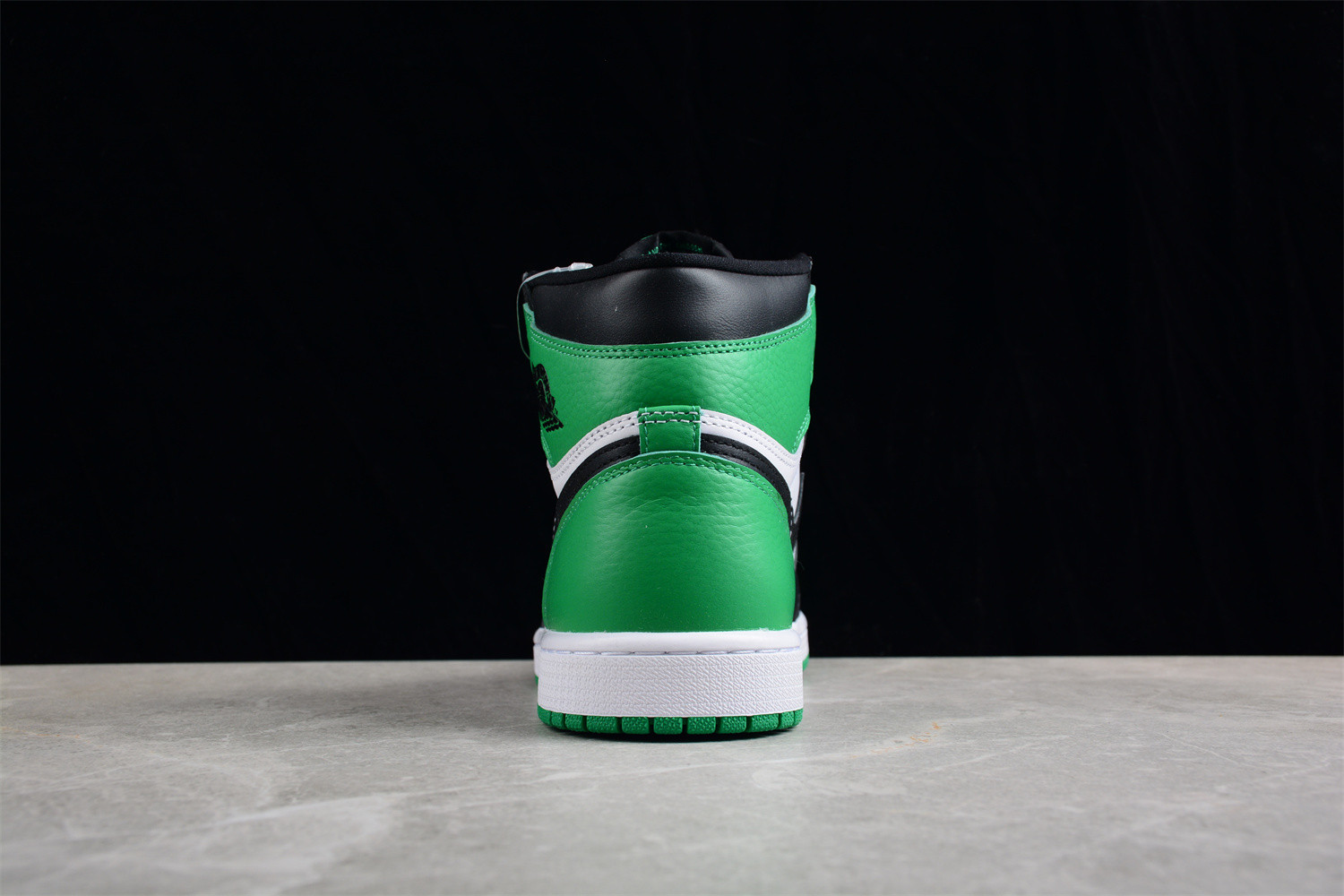 Air Jordan 1 Retro High OG Lucky Green  DZ5485-031