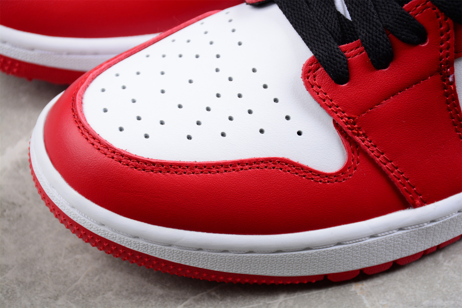 Jordan 1 Retro Low Golf Chicago DD9315-600