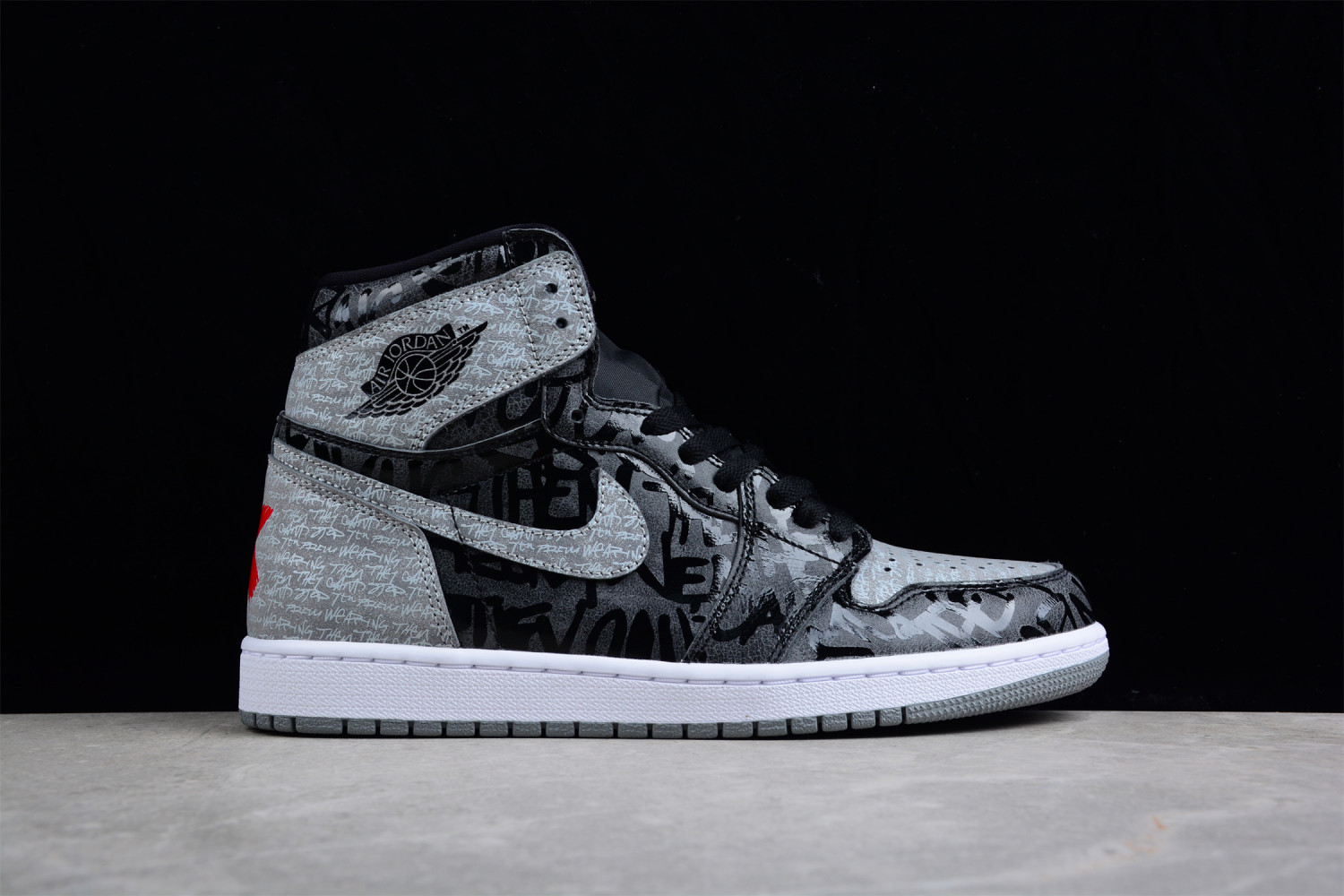 Jordan 1 Retro High OG Rebellionaire 555088-036