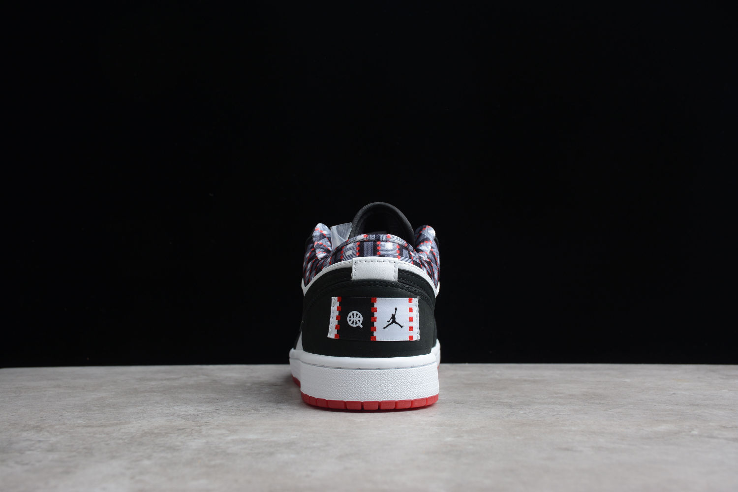 Air Jordan 1 Low 