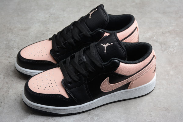 Jordan 1 Low Crimson Tint (GS) 553560-034