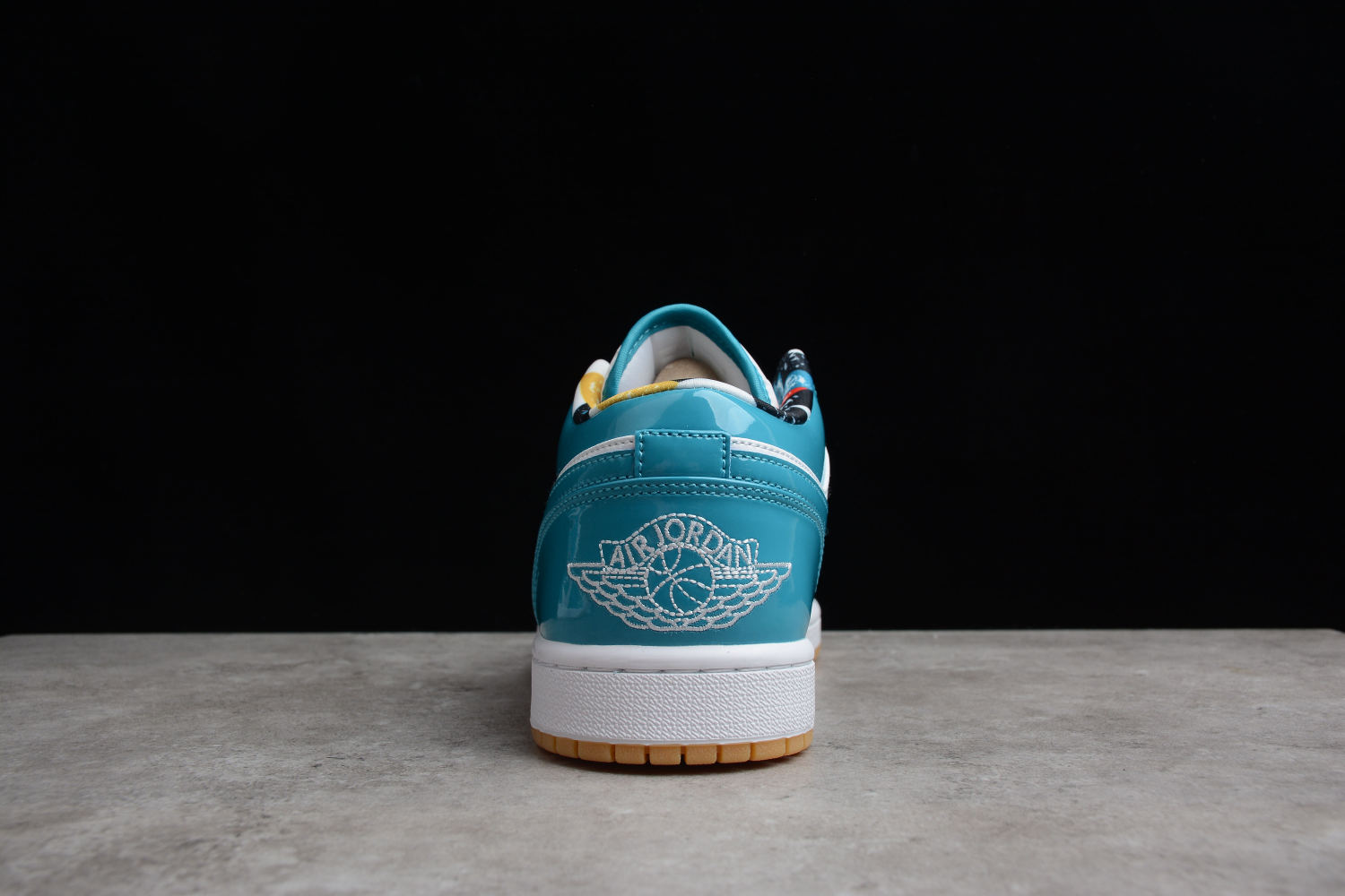 Jordan 1 Low SE Barcelona Cyber Teal DC6991-400