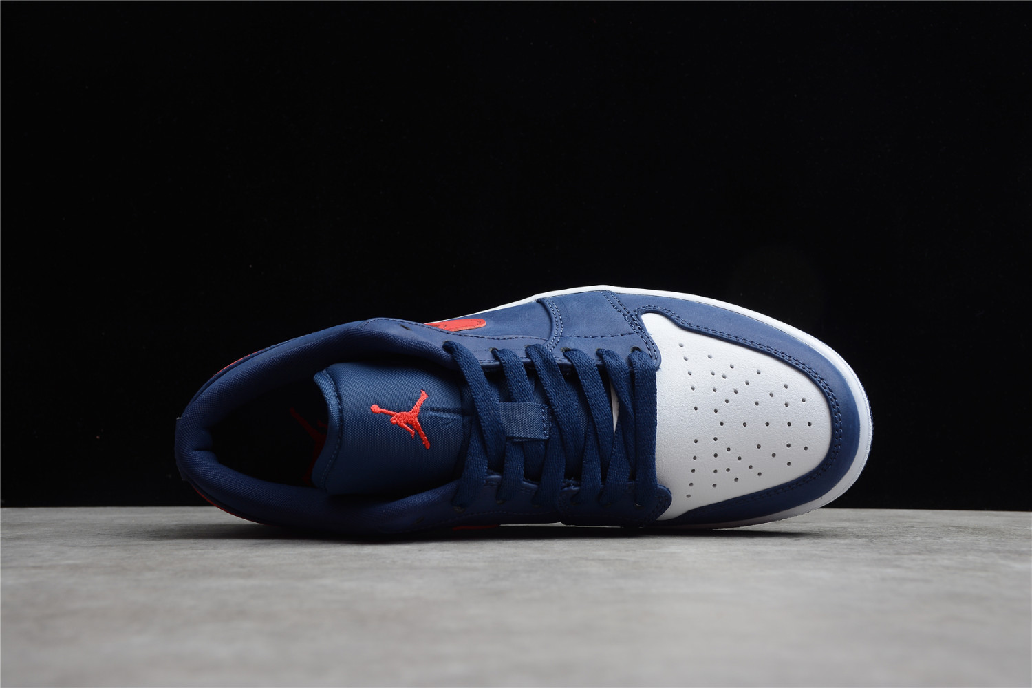 Jordan 1 Low USA CZ8454-400
