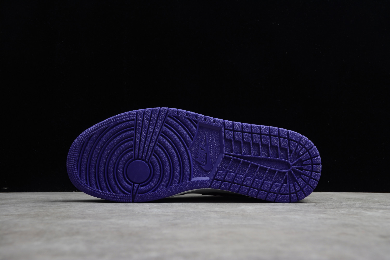 Jordan 1 Low Court Purple White 553558-500