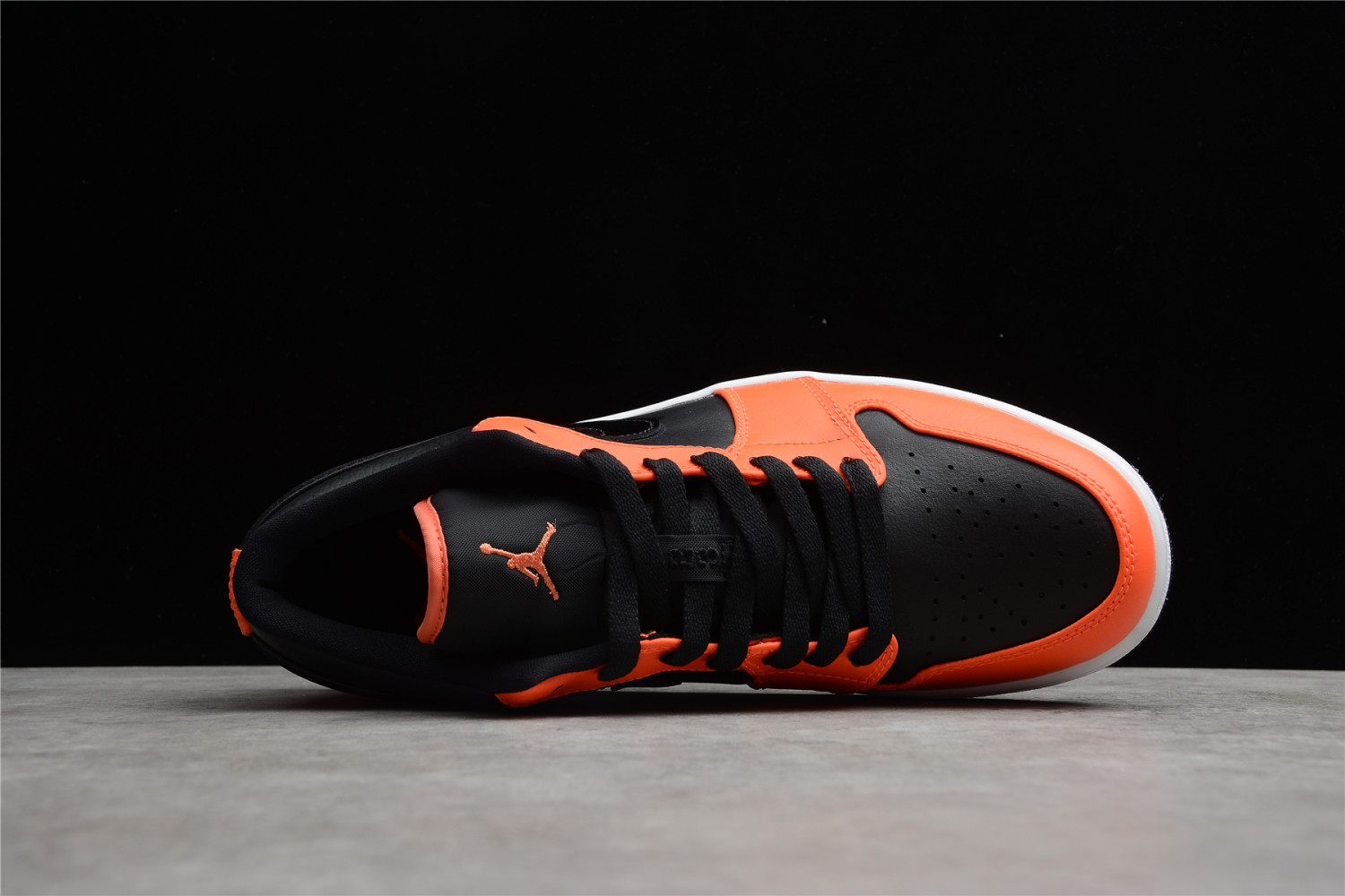 Jordan 1 Low SE Black Turf Orange CK3022-008