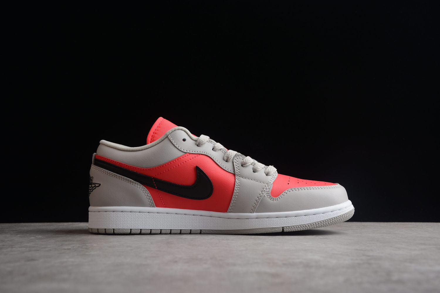 Jordan 1 Retro Low Light Iron Ore Siren Red (W) DC0774-060