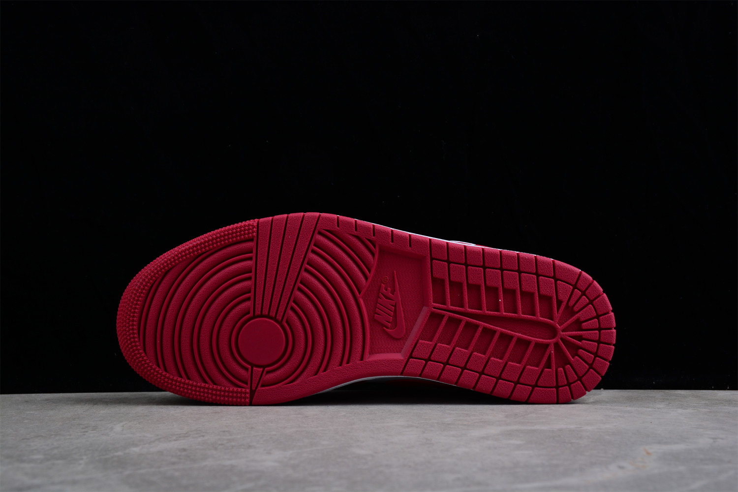 Jordan 1 Low Cardinal Red (GS) 553560-607