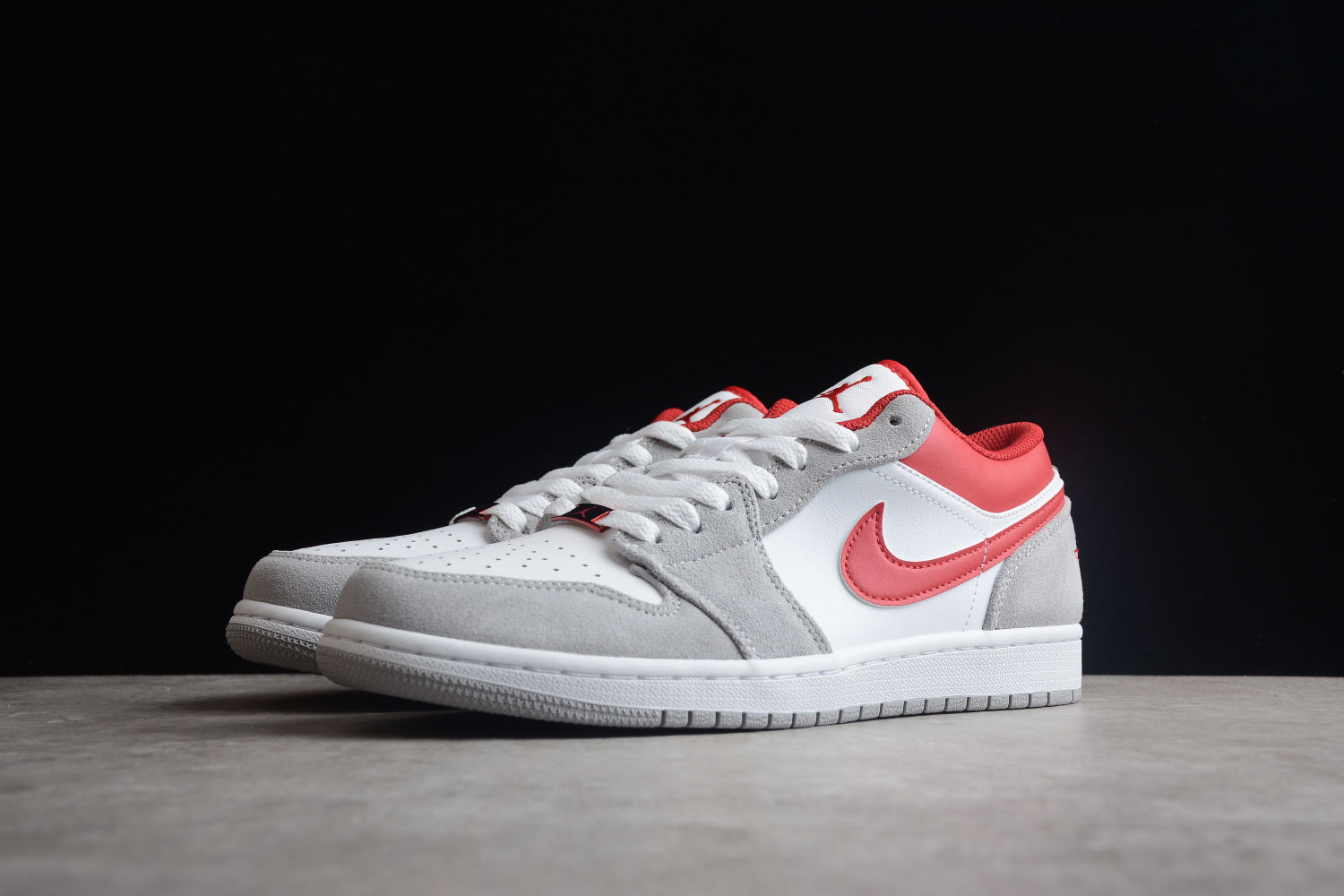 Jordan 1 Low SE Light Smoke Grey Gym Red DC6991-016