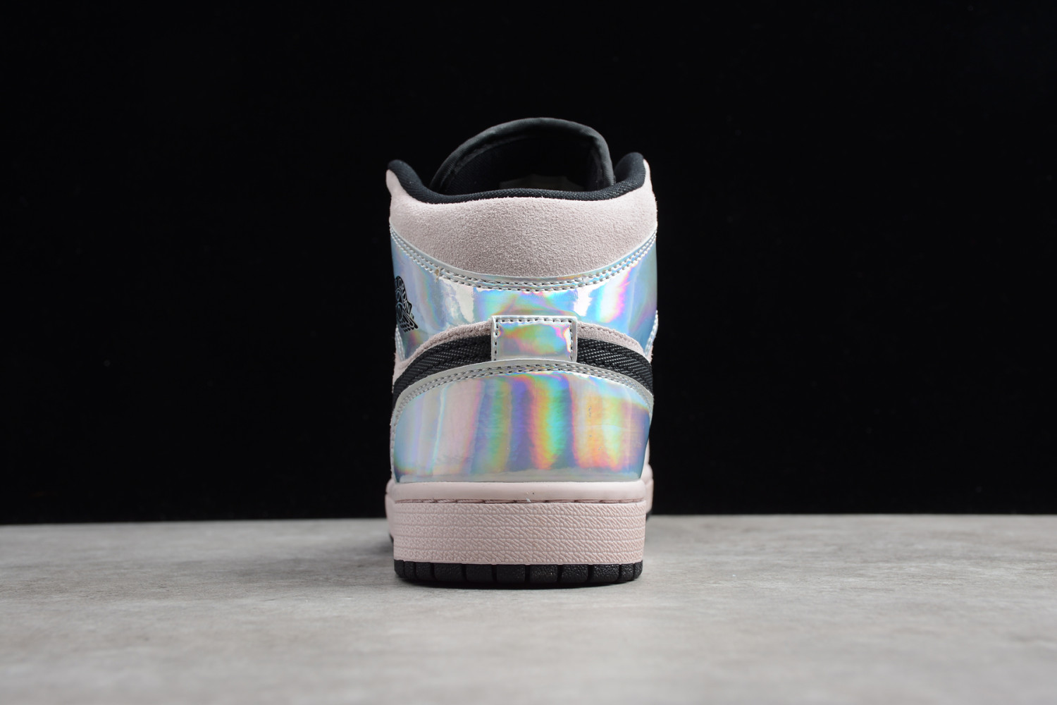 Jordan 1 Mid Dirty Powder Iridescent (W) BQ6472-602