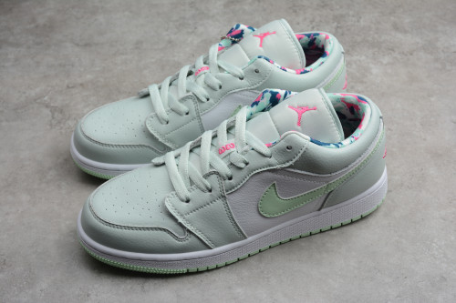 Jordan 1 Low Barely Grey Frosted Spruce (GS) 554723-051