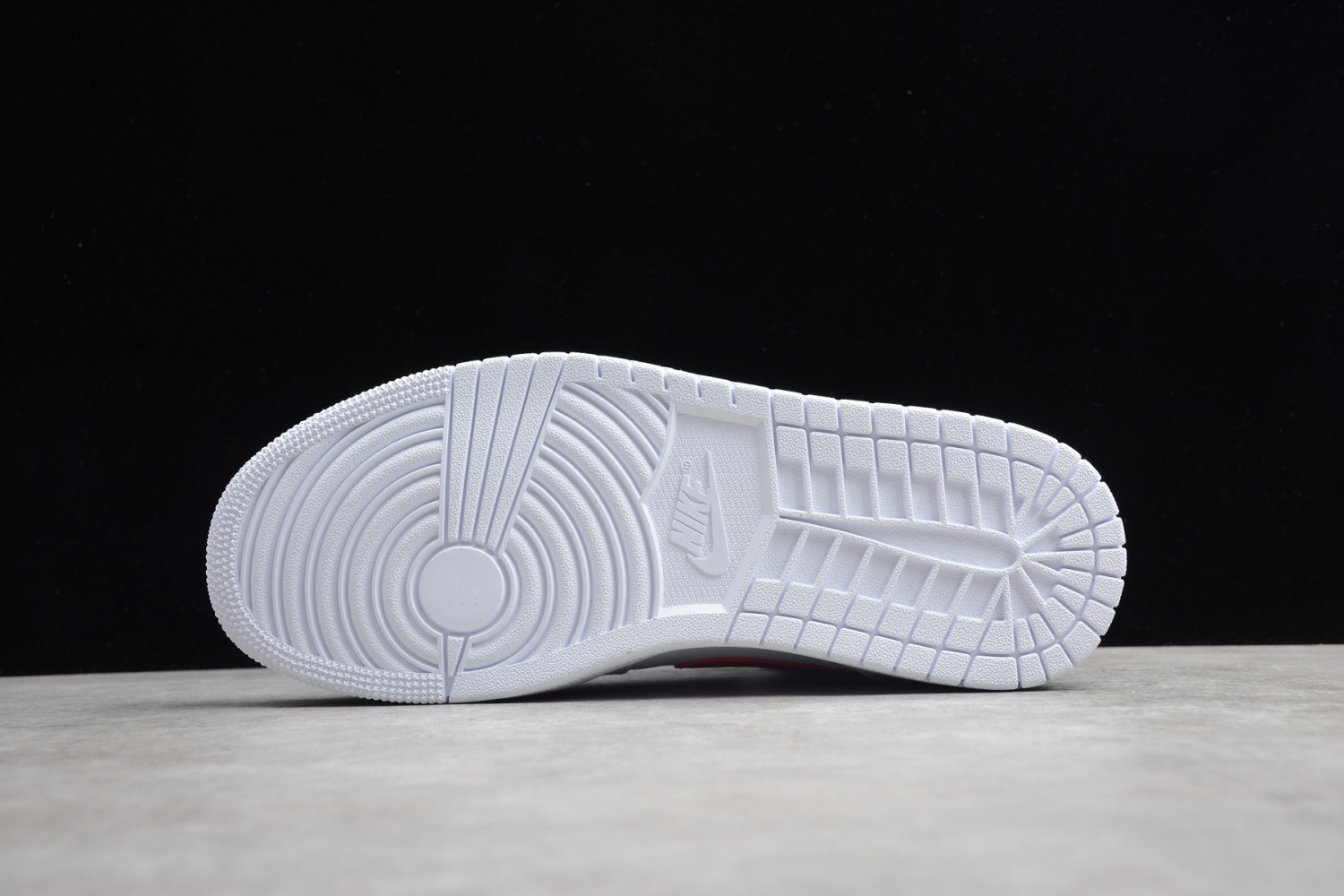 Jordan 1 Mid White Red Royal (W) BQ6472-164