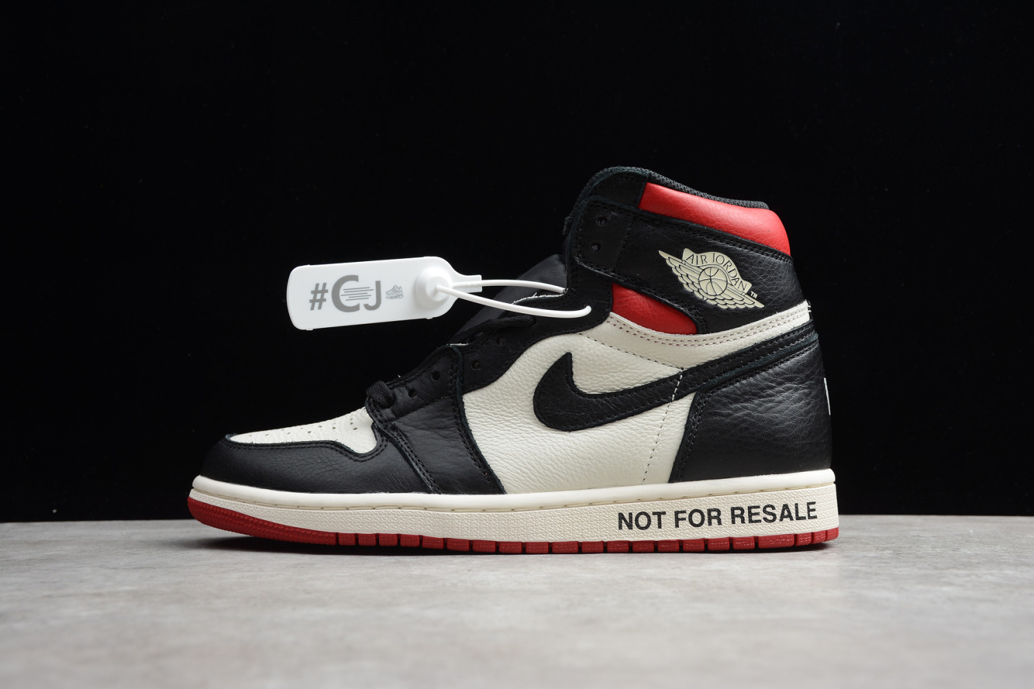 Jordan 1 Retro High Not for Resale Varsity Red 861428-10615