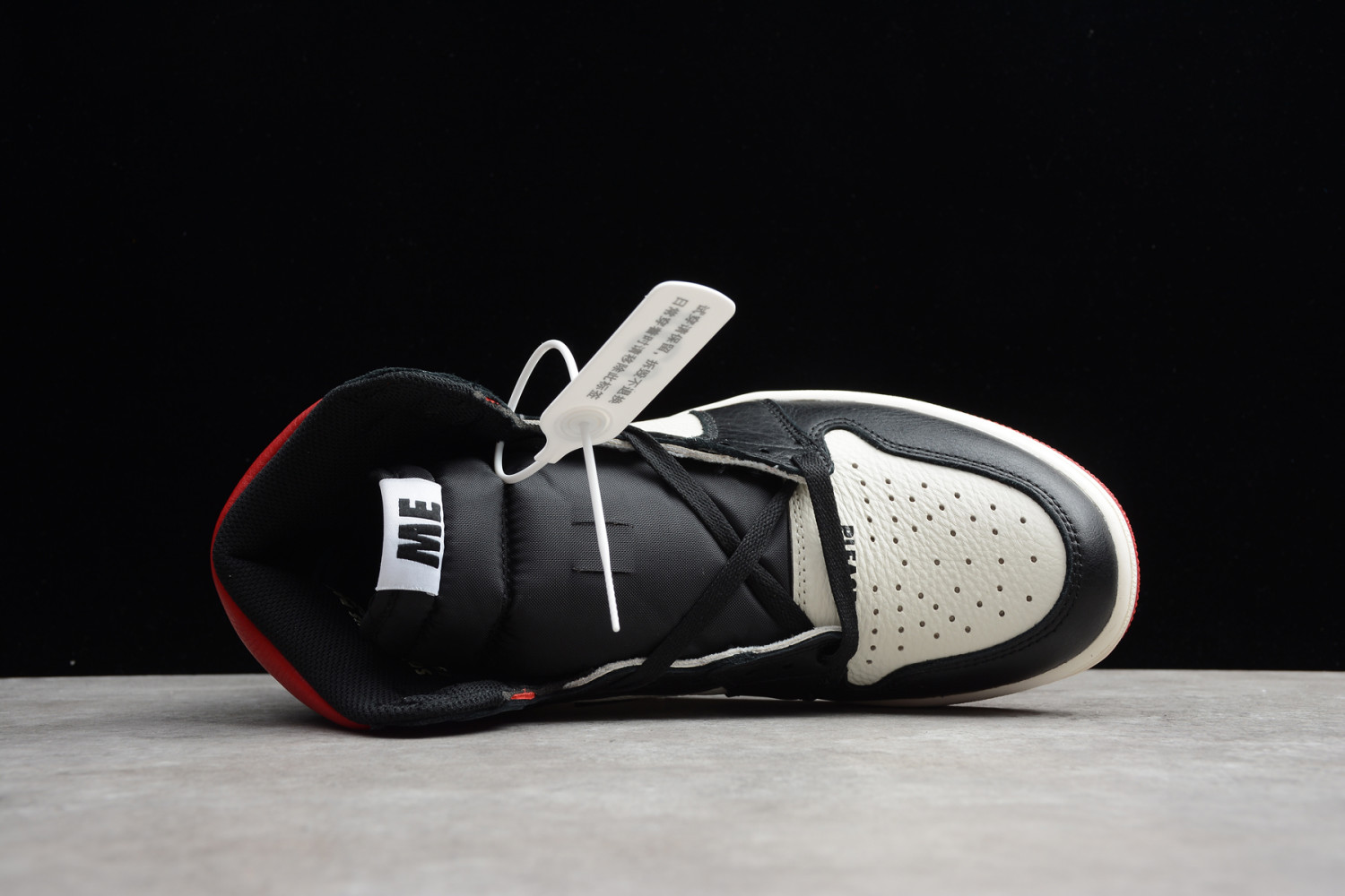 Jordan 1 Retro High Not for Resale Varsity Red 861428-10615