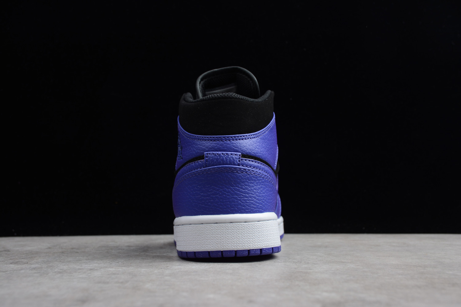 Jordan 1 Mid Black Dark Concord 554724-051