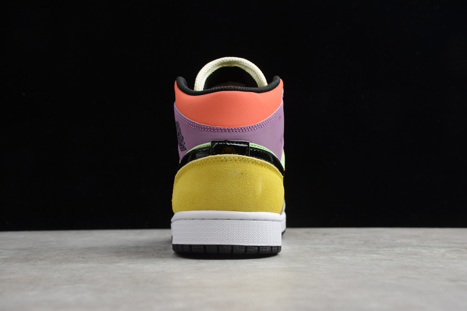 Jordan 1 Mid SE Multi-Color (W) CW1140-100