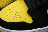 Jordan 1 Mid Yellow Toe Black 852542-071