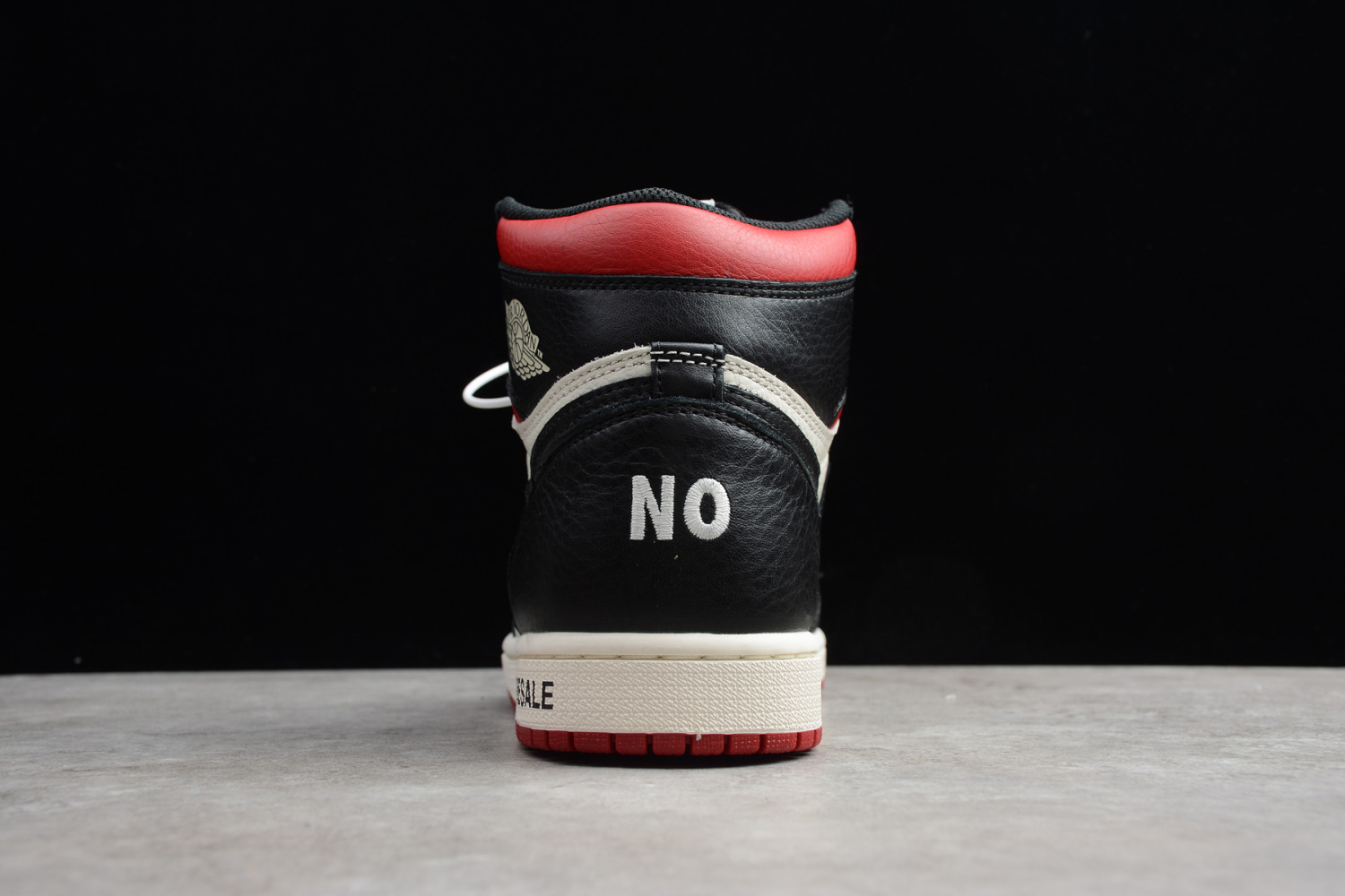 Jordan 1 Retro High Not for Resale Varsity Red 861428-10615