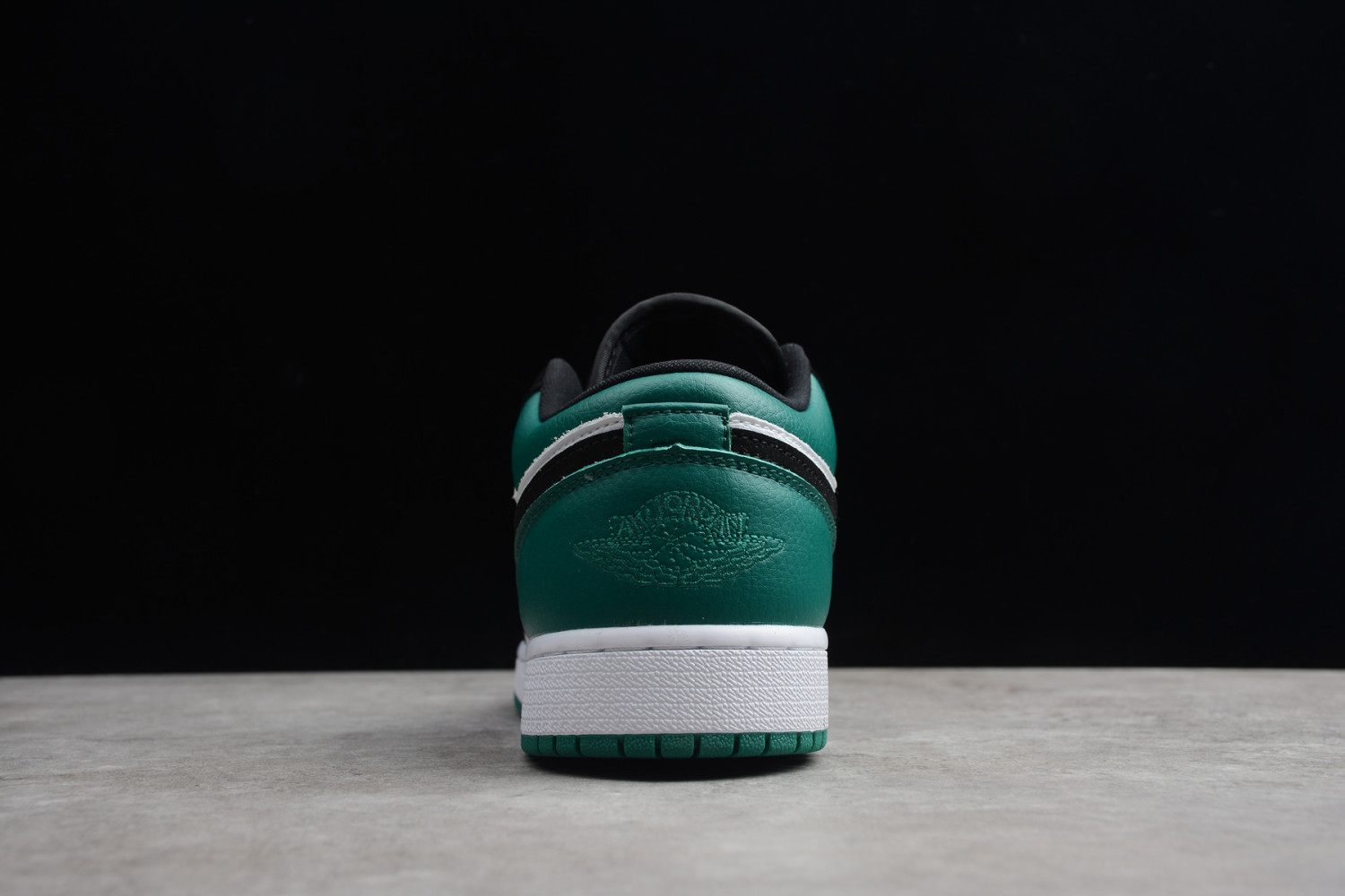 Air Jordan 1 Low GS 