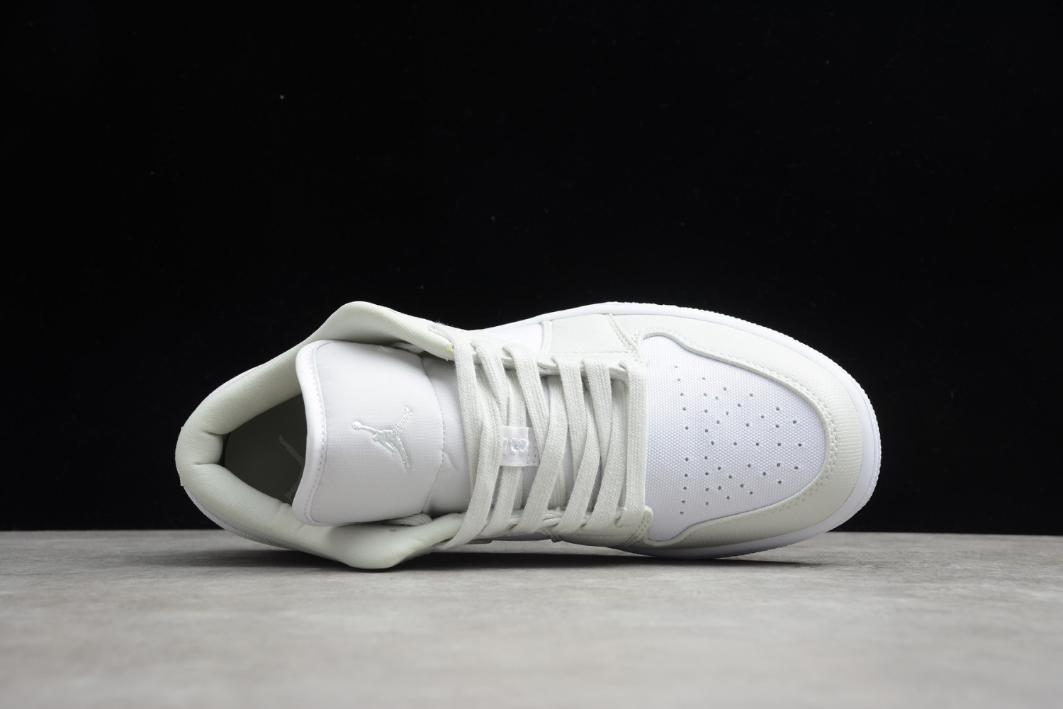Jordan 1 Low Spruce Aura (W) CW1381-003