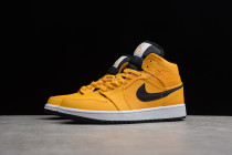 Jordan 1 Mid University Gold Black 554724-700