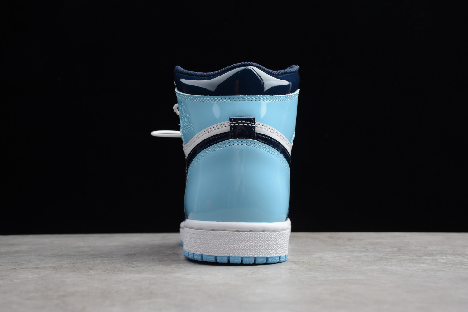 Jordan 1 Retro High UNC Patent (W) CD0461-401