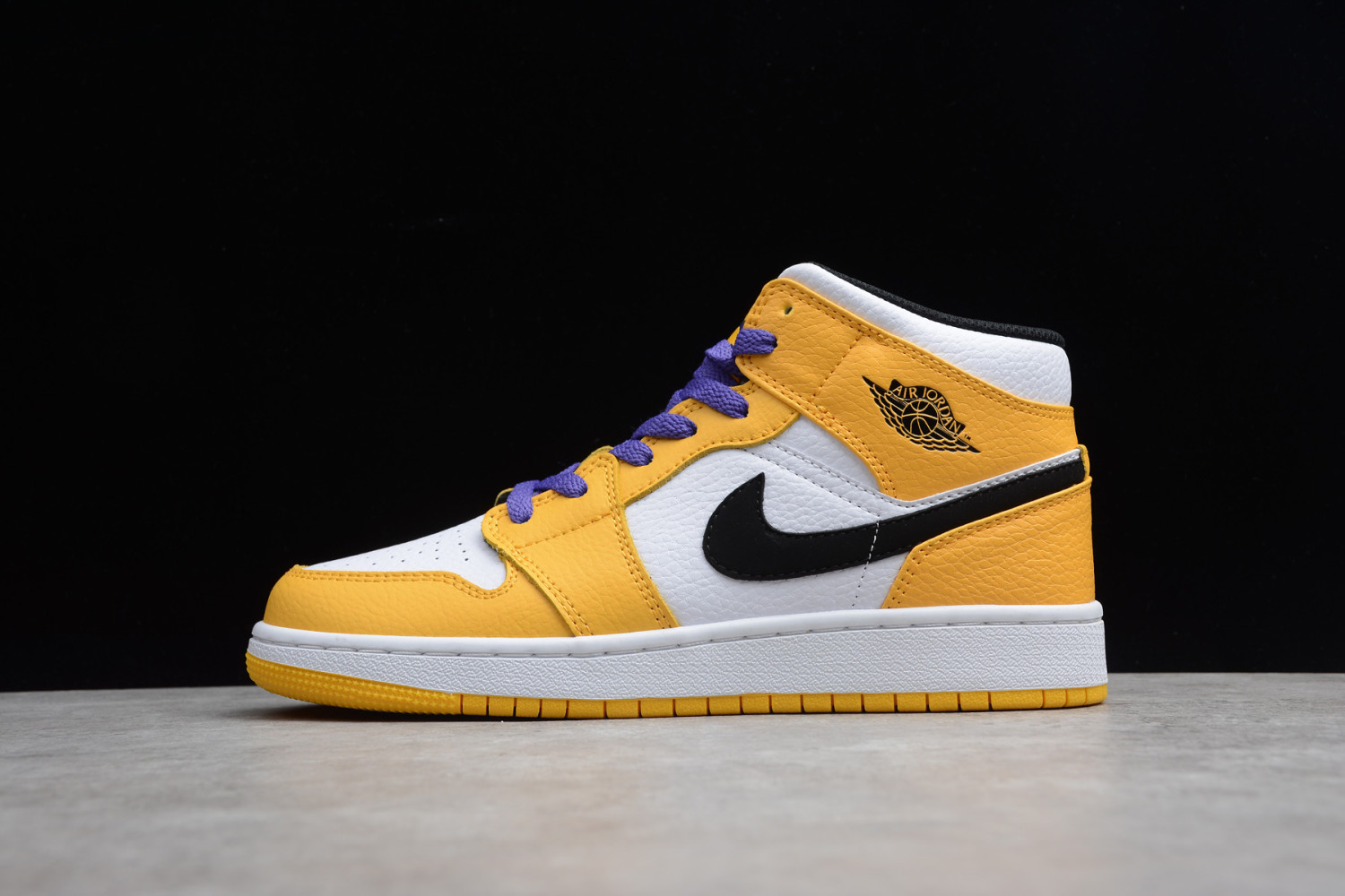 Jordan 1 Mid SE Lakers (GS) BQ6931-700